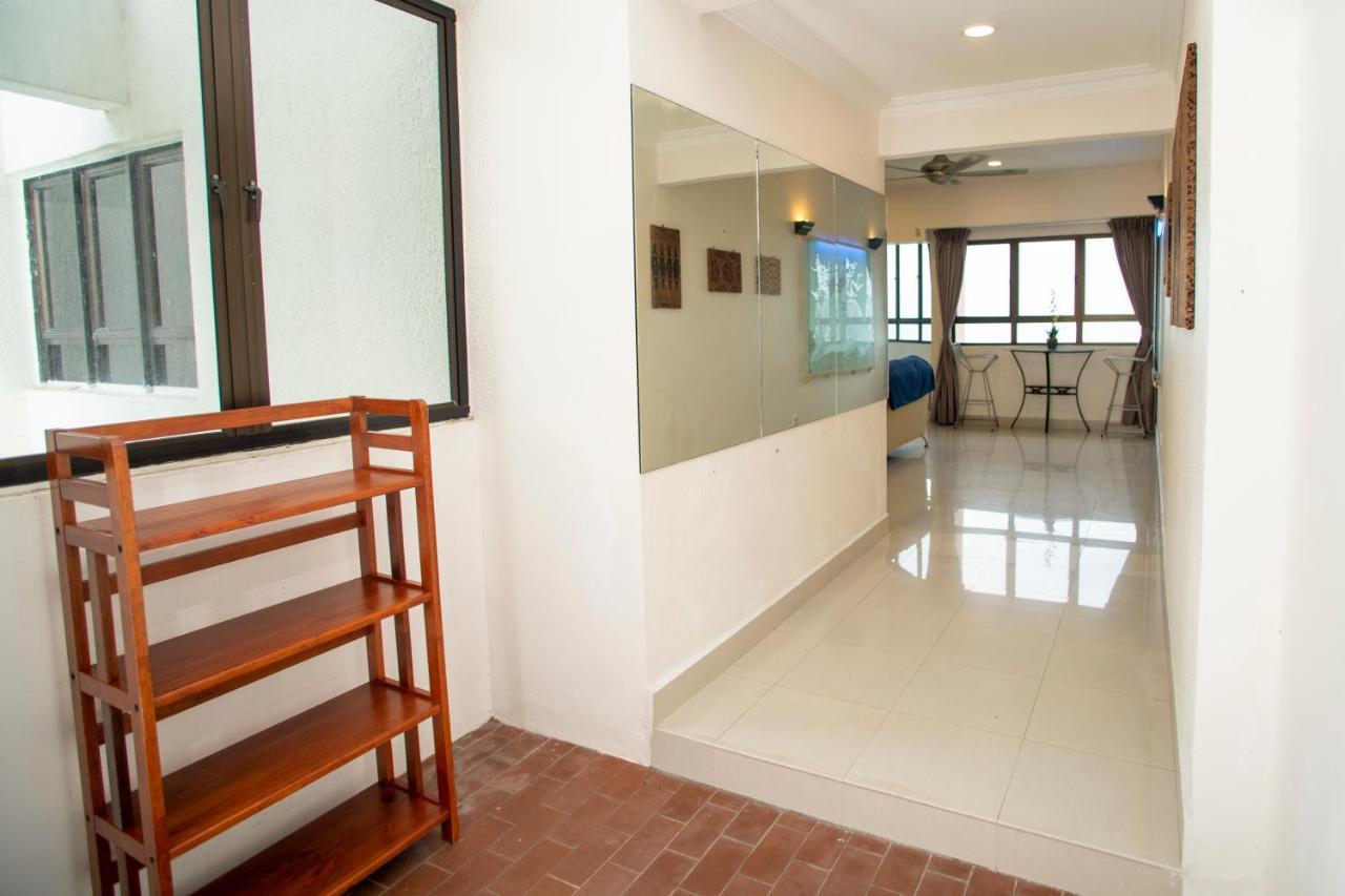 Sri Sayang Seaview Holiday Home Batu Feringgi Exteriör bild